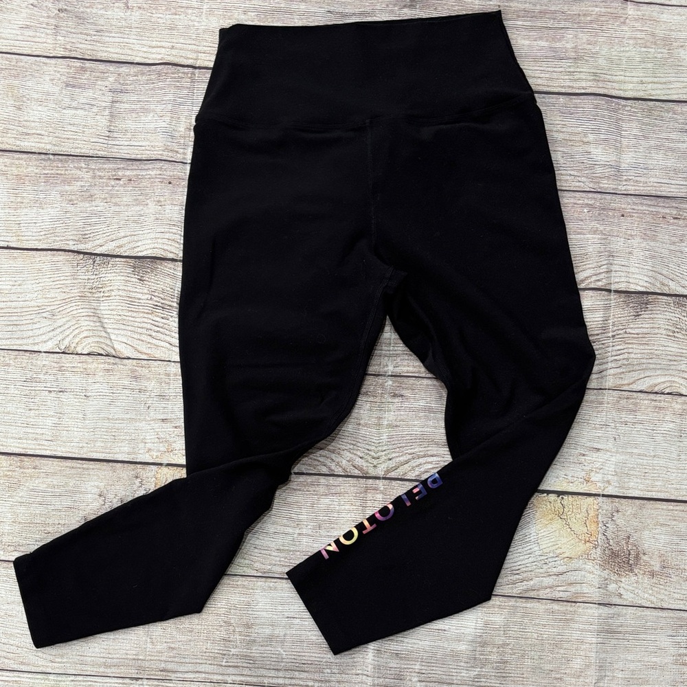 Peloton Capri Leggings